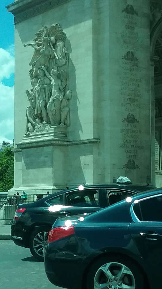 arc de Triumph close up