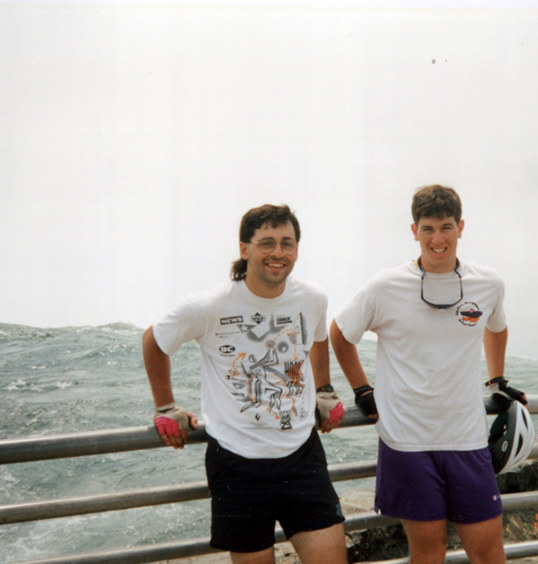 Yan & Sam at Niagara Falls